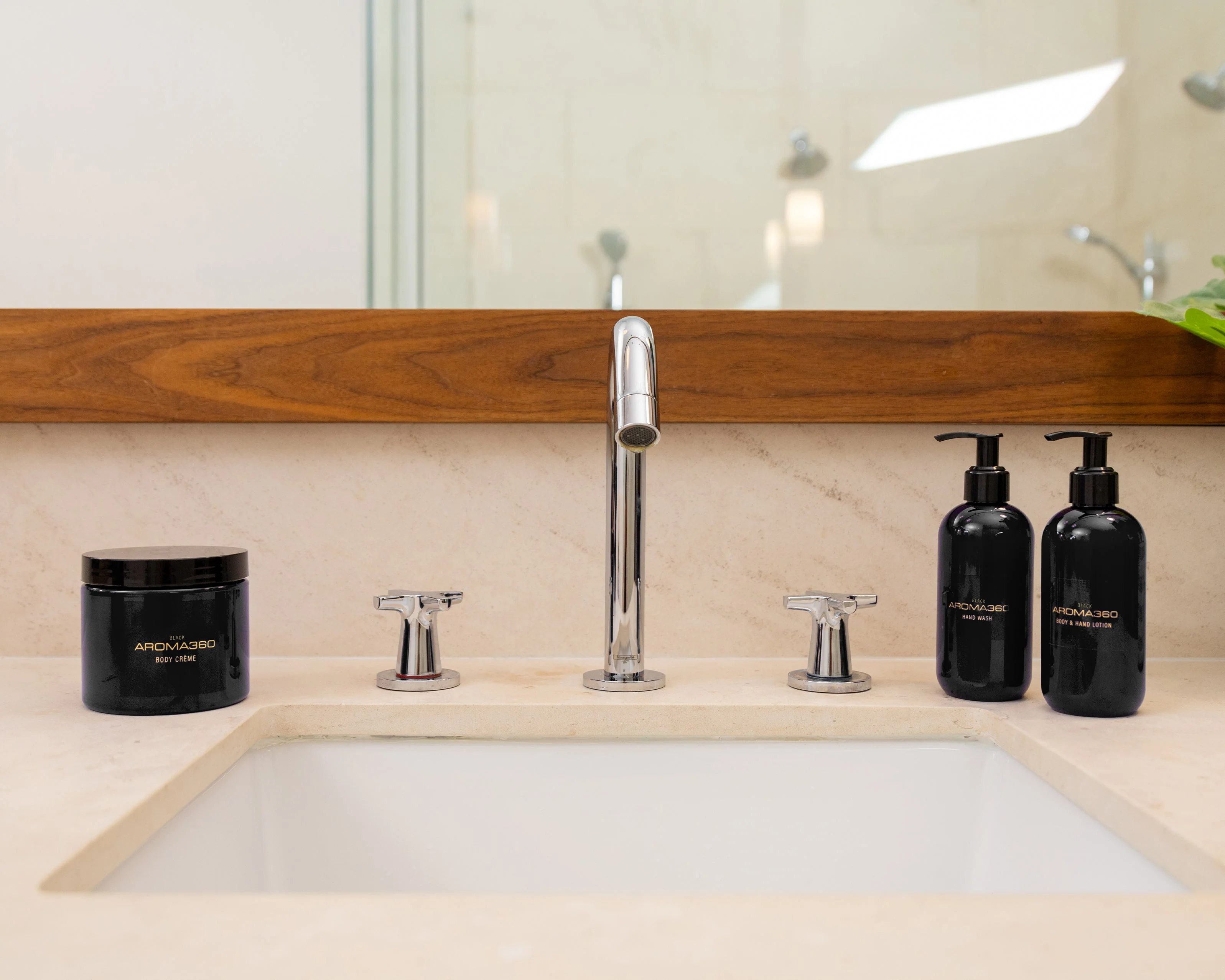 Black Body & Hand Wash - Image 4